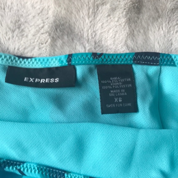 Express skirt - Picture 3 of 3